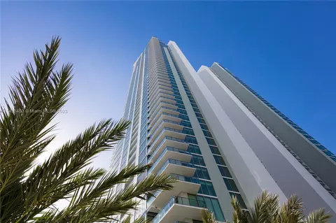 2900 NE 7th Ave #1406, Miami, FL 33137