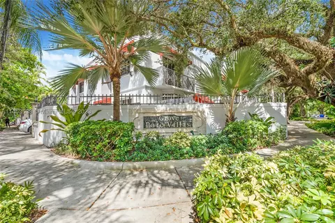 2909 Day Ave #1C, Miami, FL 33133