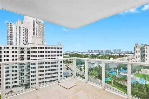 19333 Collins Ave #1210, Sunny Isles Beach, FL 33160