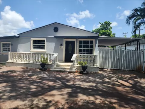 925 Codadad St, Opa Locka, FL 33054 photo 1