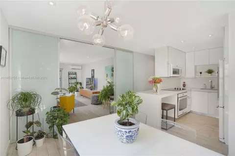 1441 Lincoln Rd #301, Miami Beach, FL 33139
