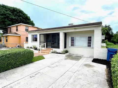1350 NW 72nd St, Miami, FL 33147