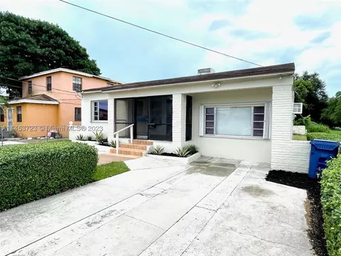 1350 NW 72nd St, Miami, FL 33147