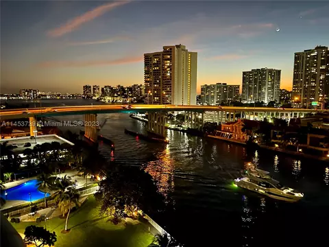 19390 Collins Ave #1127, Sunny Isles Beach, FL 33160