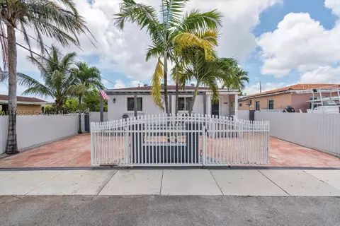 3620 NW 19th St, Miami, FL 33125