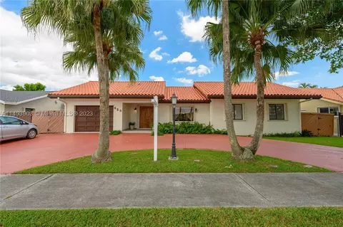 425 SW 133rd Ct, Miami, FL 33184