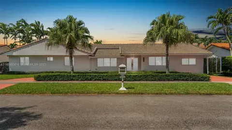 5226 SW 102nd Pl, Miami, FL 33165