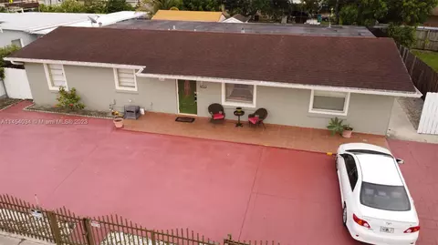 4722 NW 192nd Ter, Miami Gardens, FL 33055