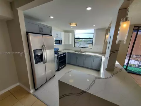 1748 NW 55th Ave #203, Lauderhill, FL 33313