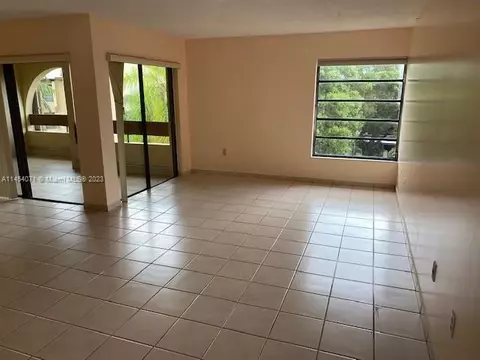 9255 SW 125th Ave #406R, Miami, FL 33186