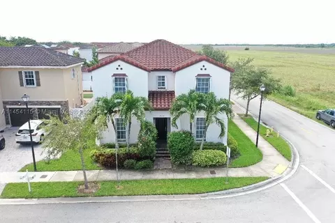 17182 SW 92nd St, Miami, FL 33196