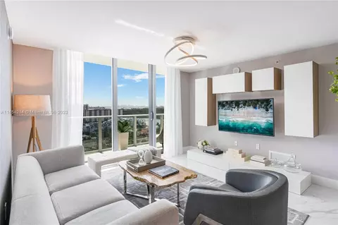 330 Sunny Isles Blvd #5-1906, Sunny Isles Beach, FL 33160