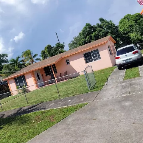 861 Curtiss Dr, Opa Locka, FL 33054