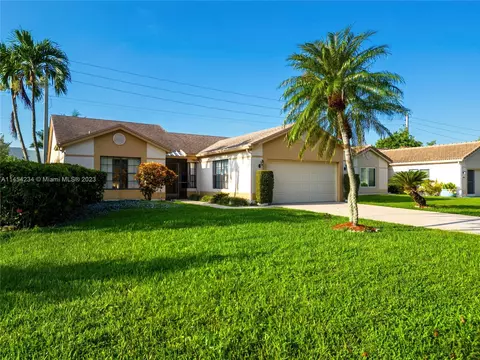 10620 NW 70th St, Tamarac, FL 33321