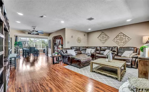 7900 Biltmore Blvd, Miramar, FL 33023