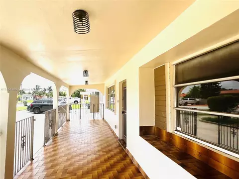 1380 W 5th Ct, Hialeah, FL 33010 photo 8