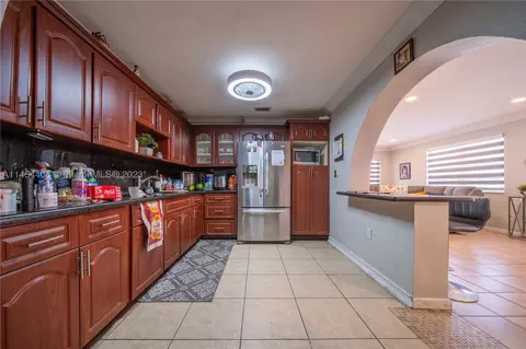 Other - 925 E 29th St, Hialeah, FL 33013 photo 7 of 13
