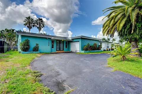 11430 NW 42nd St, Sunrise, FL 33323