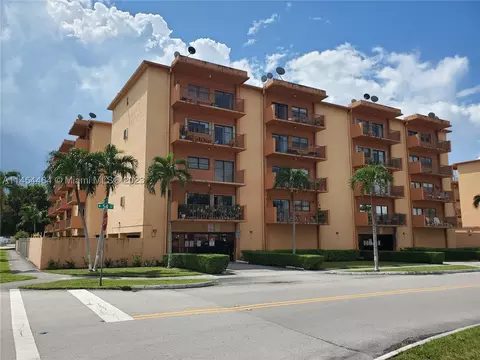 Undisclosed, Hialeah, FL 33012 photo 4