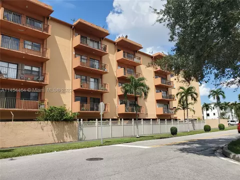 Undisclosed, Hialeah, FL 33012 photo 3