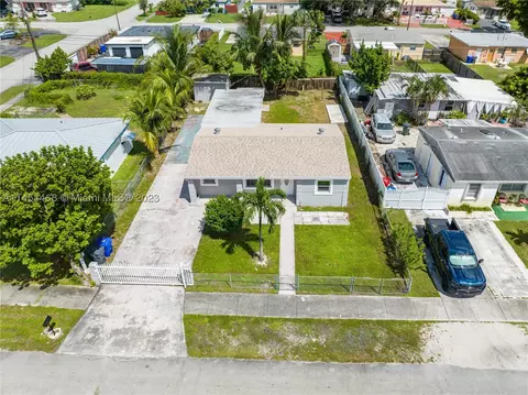 6241 Flagler St, Hollywood, FL 33023