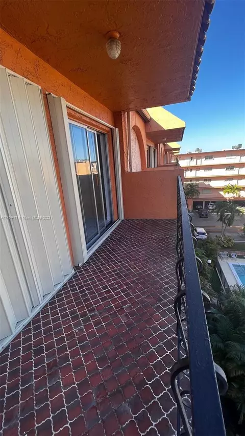 Undisclosed, Hialeah, FL 33012 photo 12