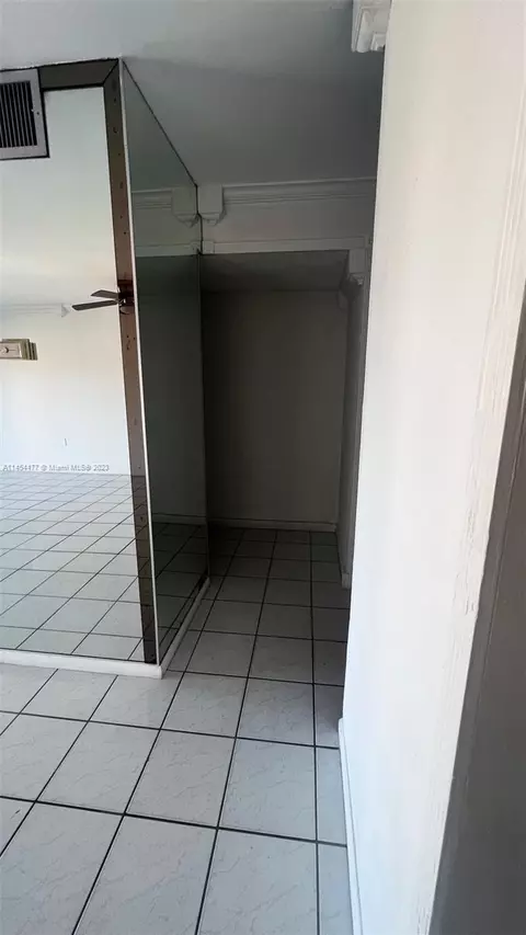 Undisclosed, Hialeah, FL 33012 photo 25