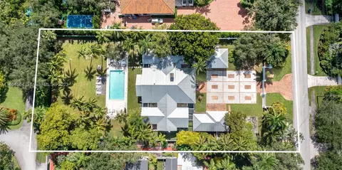 8325 SW 52nd Ave, Miami, FL 33143