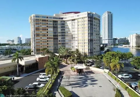 100 Golden Isles Dr #1214, Hallandale Beach, FL 33009