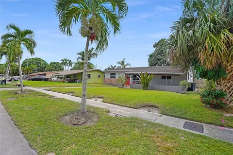 2830 NW 18th Ct, Fort Lauderdale, FL 33311