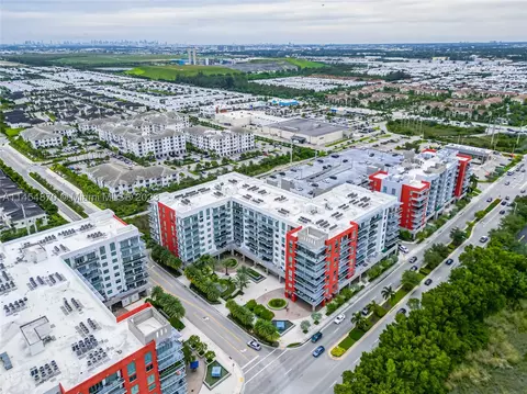 7751 NW 107th Ave #713, Doral, FL 33178