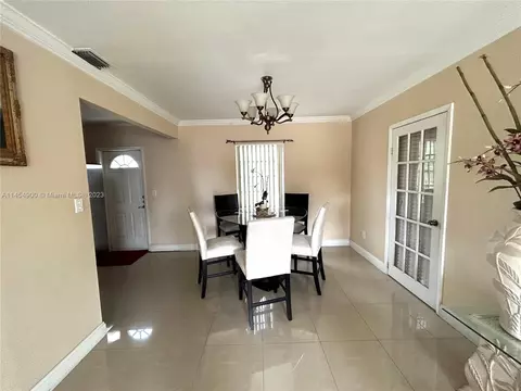 20 E 60th St, Hialeah, FL 33013 photo 5