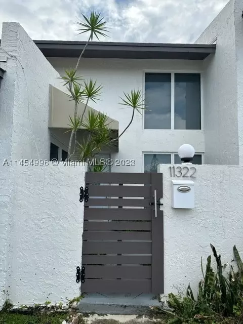 11322 SW 67th Ter, Miami, FL 33173