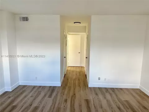 610 NE 12th Ave #603, Hallandale Beach, FL 33009