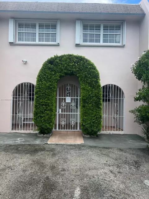 6870 W 2nd Ln #6870, Hialeah, FL 33014 photo 4
