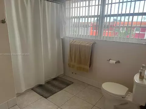 6870 W 2nd Ln #6870, Hialeah, FL 33014 photo 59
