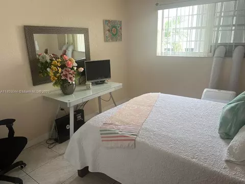6870 W 2nd Ln #6870, Hialeah, FL 33014 photo 41