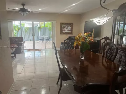 6870 W 2nd Ln #6870, Hialeah, FL 33014 photo 12