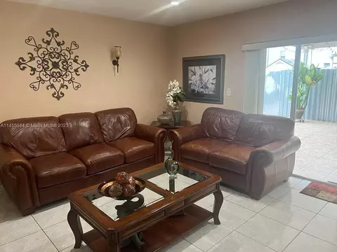 6870 W 2nd Ln #6870, Hialeah, FL 33014 photo 23