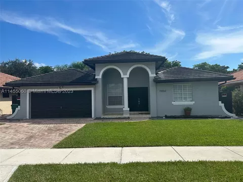 15962 SW 103rd Ln, Miami, FL 33196