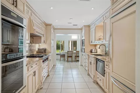 6710 SW 99th Ter, Pinecrest, FL 33156 photo 11