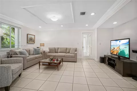 6710 SW 99th Ter, Pinecrest, FL 33156 photo 14