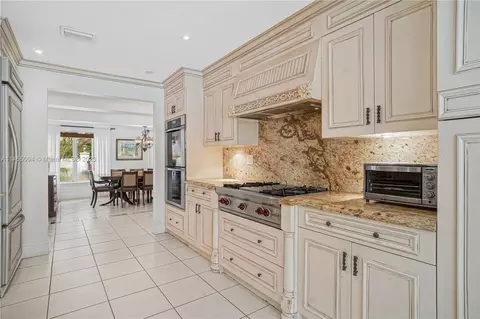 6710 SW 99th Ter, Pinecrest, FL 33156 photo 10