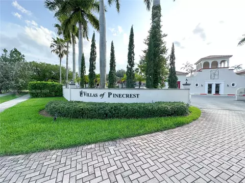 6713 N Kendall Dr #601, Pinecrest, FL 33156