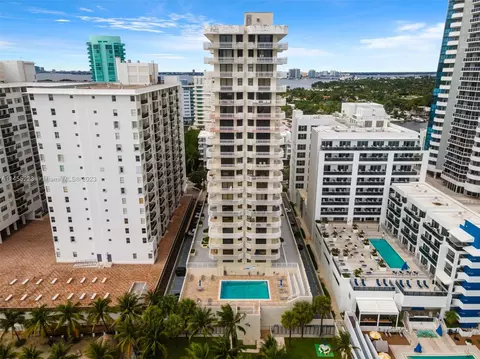 6061 Collins Ave #18F, Miami Beach, FL 33140