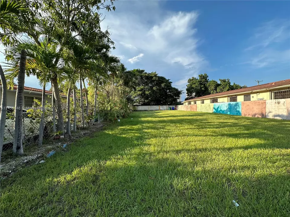  2741 SW 25th Ter, Miami, FL 33133 photo 6