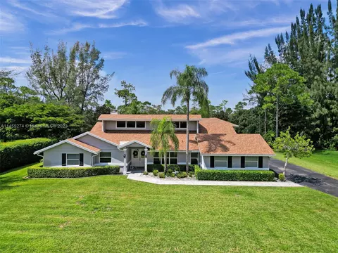 6249 NW 65th Ter, Parkland, FL 33067