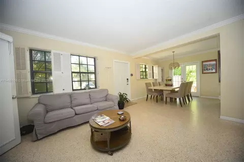165 Hampton Ln, Key Biscayne, FL 33149 photo 5