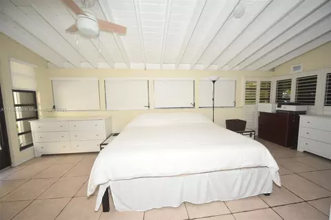 165 Hampton Ln, Key Biscayne, FL 33149 photo 7