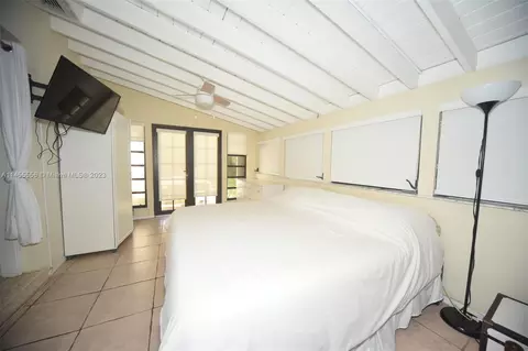 165 Hampton Ln, Key Biscayne, FL 33149 photo 8